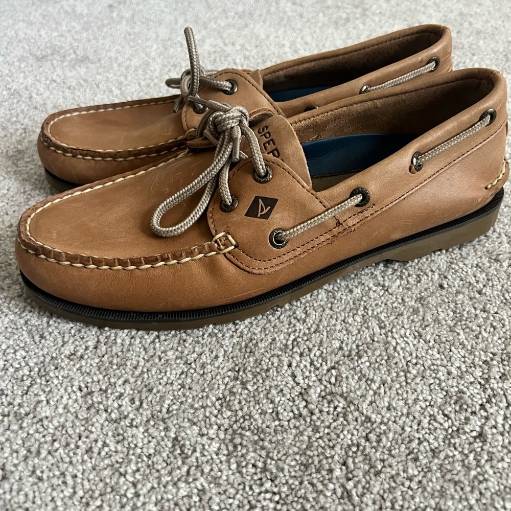 Sperry men’s leather loafers